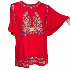 Entro Embroidered Short Sleeve Flared Sleeve Top L